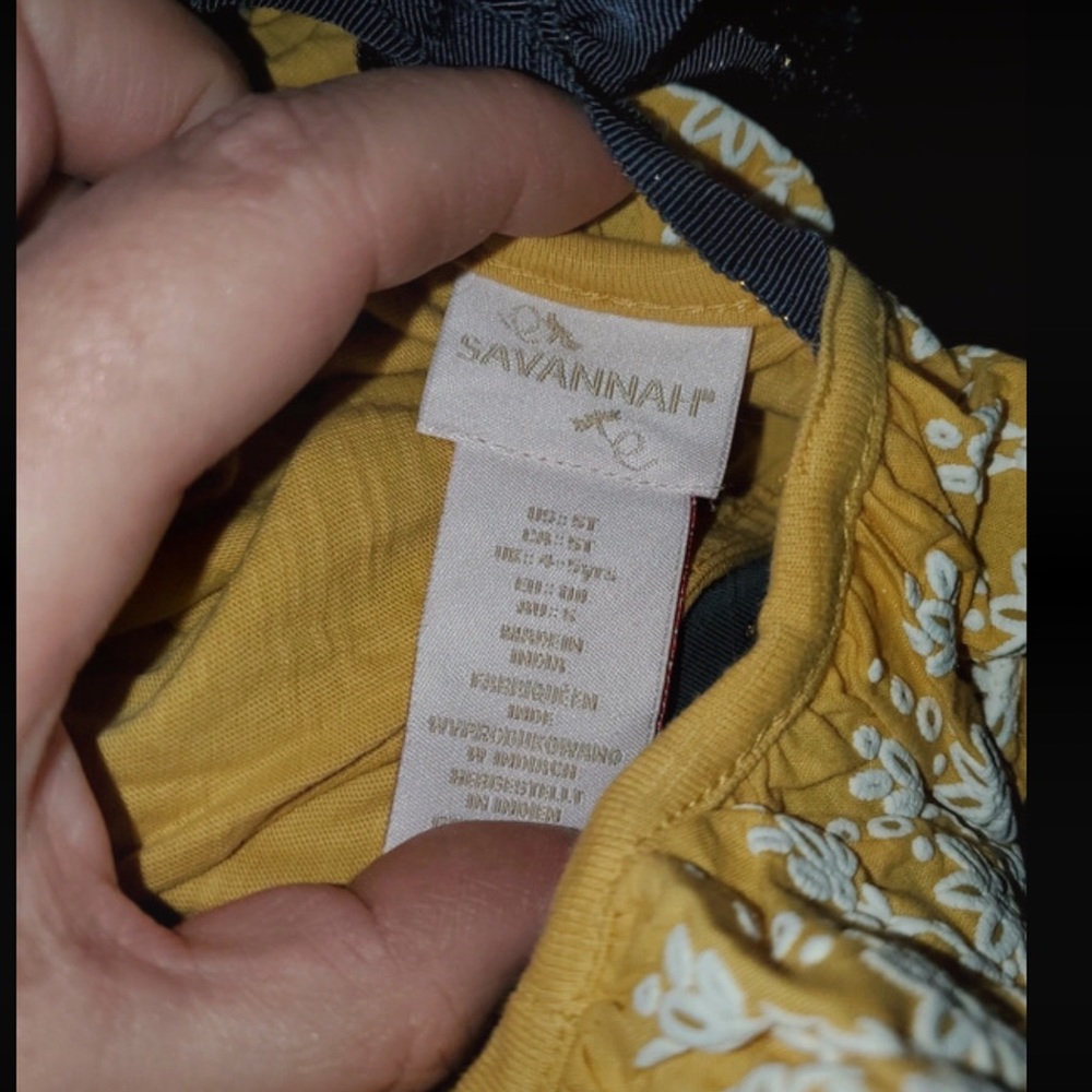 Girl’s Savannah matching set outfit off shoulder mustard 5T EUC - Picture 5 of 5